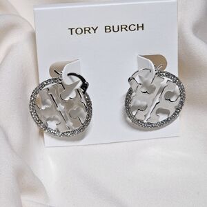 NWOT  Toryburch Silver loop Earrings